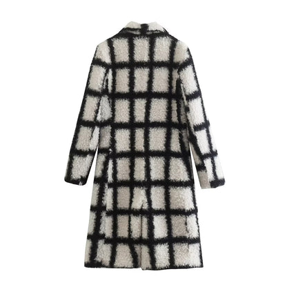 Winter Fashionable Black White Plaid Retro Slim Back Slit Lamb Woolen Coat