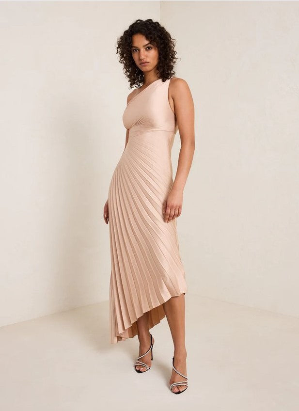 Women Clothing One Shoulder Sun Pleated Satin Dress