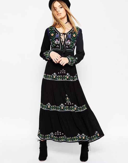 Bohemian Embroidered Lace Up Dress With Lining