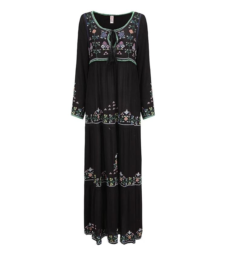 Bohemian Embroidered Lace Up Dress With Lining