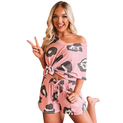 Summer Suit Wome V-neck Pullover Short Sleeve Printing Dyeing Cartoon Home Wear Pajamas Two-Piece Suit