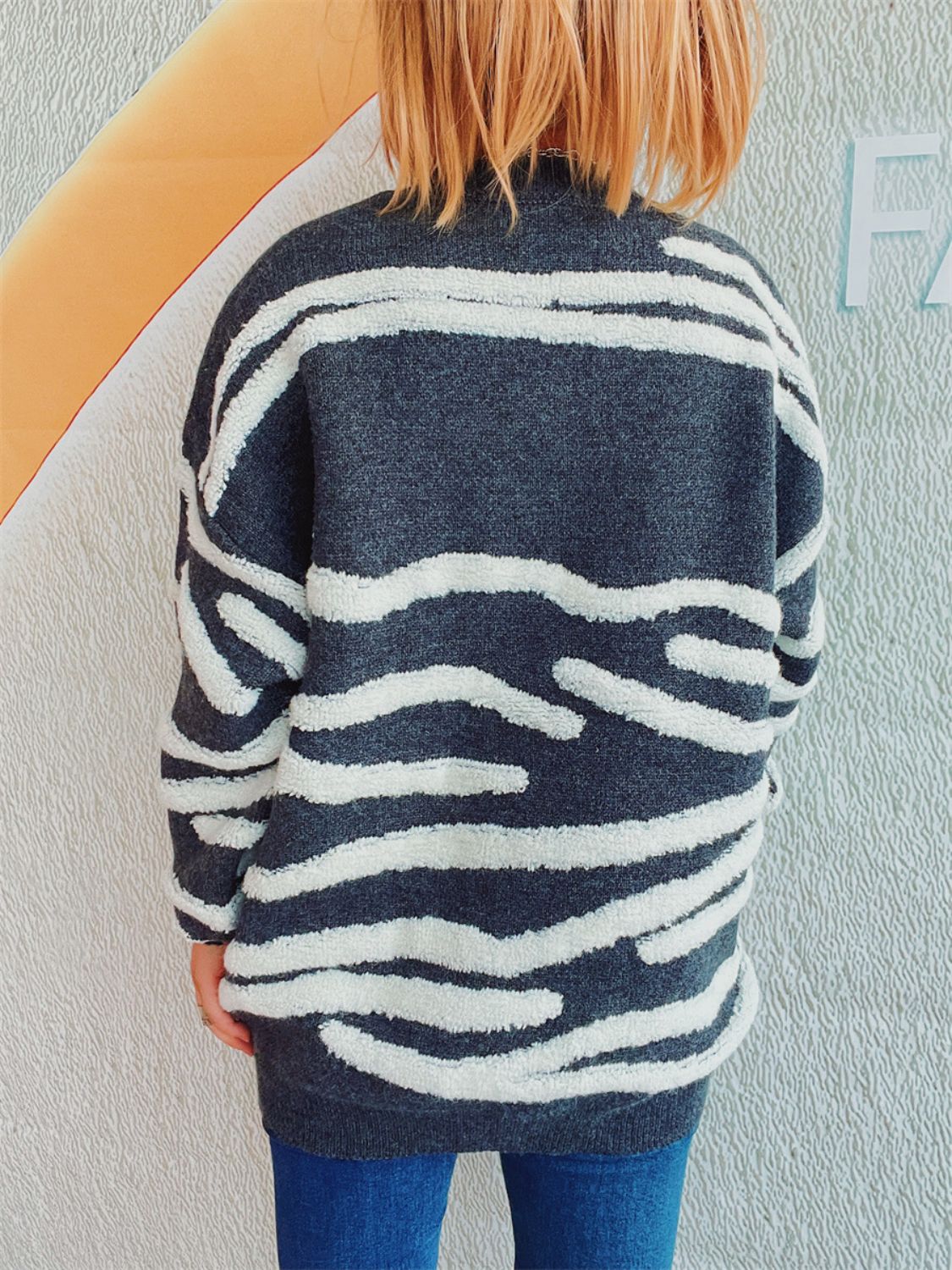 Contrast Round Neck Long Sleeve Sweater