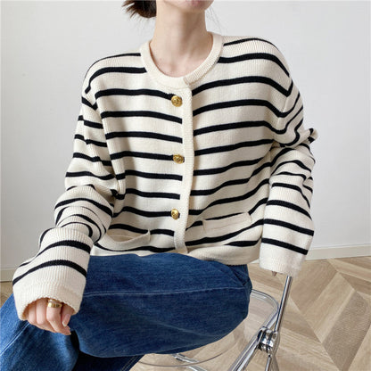 Carrie Vintage Striped Women Sweater