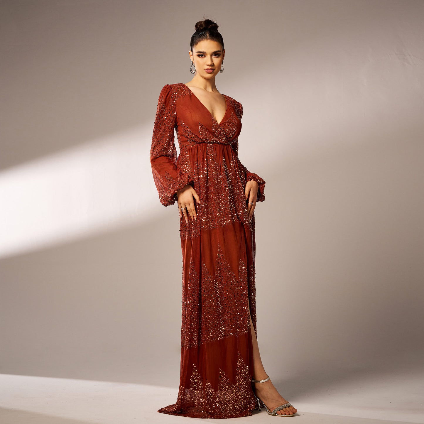 High End Long Sleeved Elegant V Neck Sexy Long Sequined Cocktail Evening Dress Bridesmaid Dress Dress Women