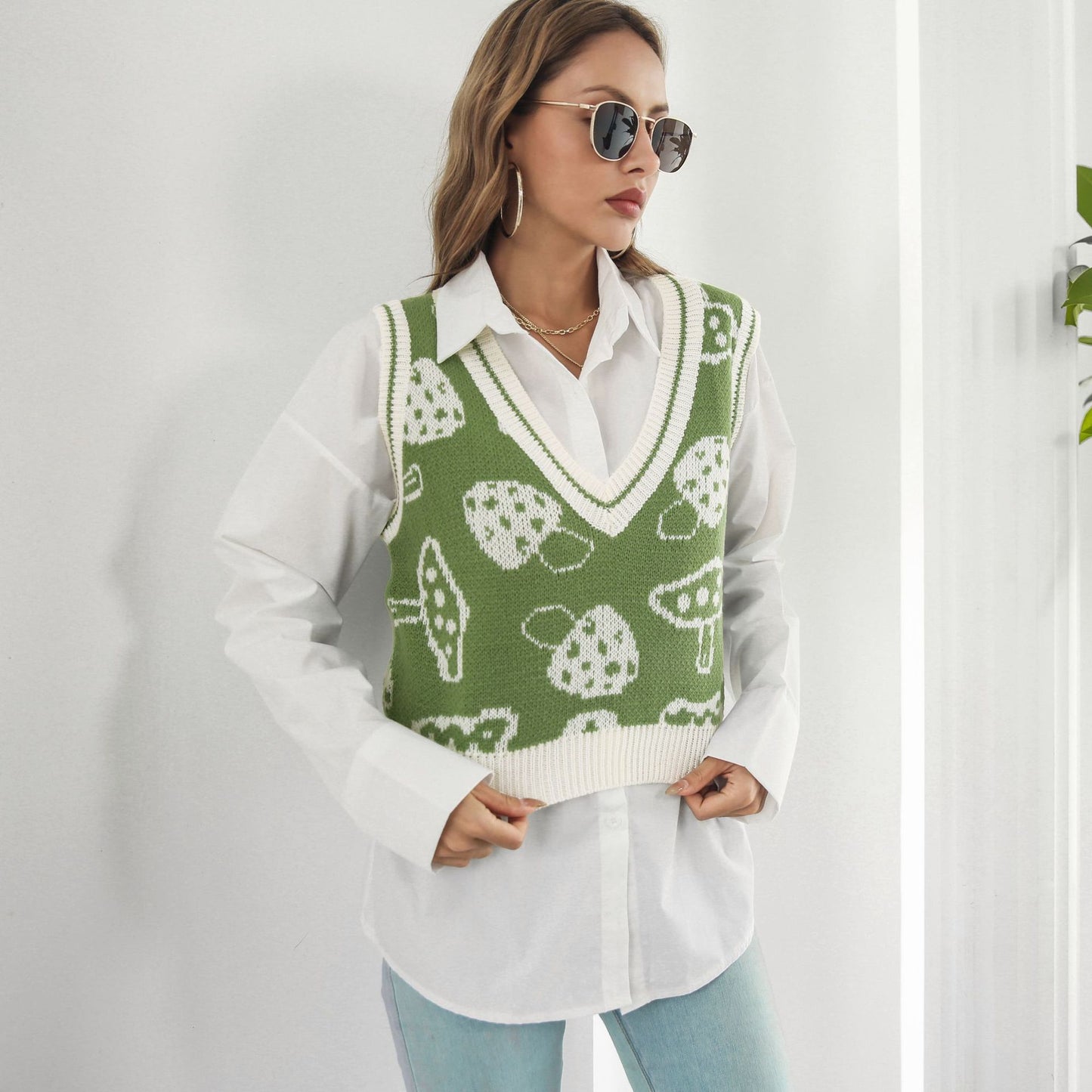 Preppy Cute Mushroom Jacquard Vest Sweater Women Vest Autumn Winter Knitwear Sweater