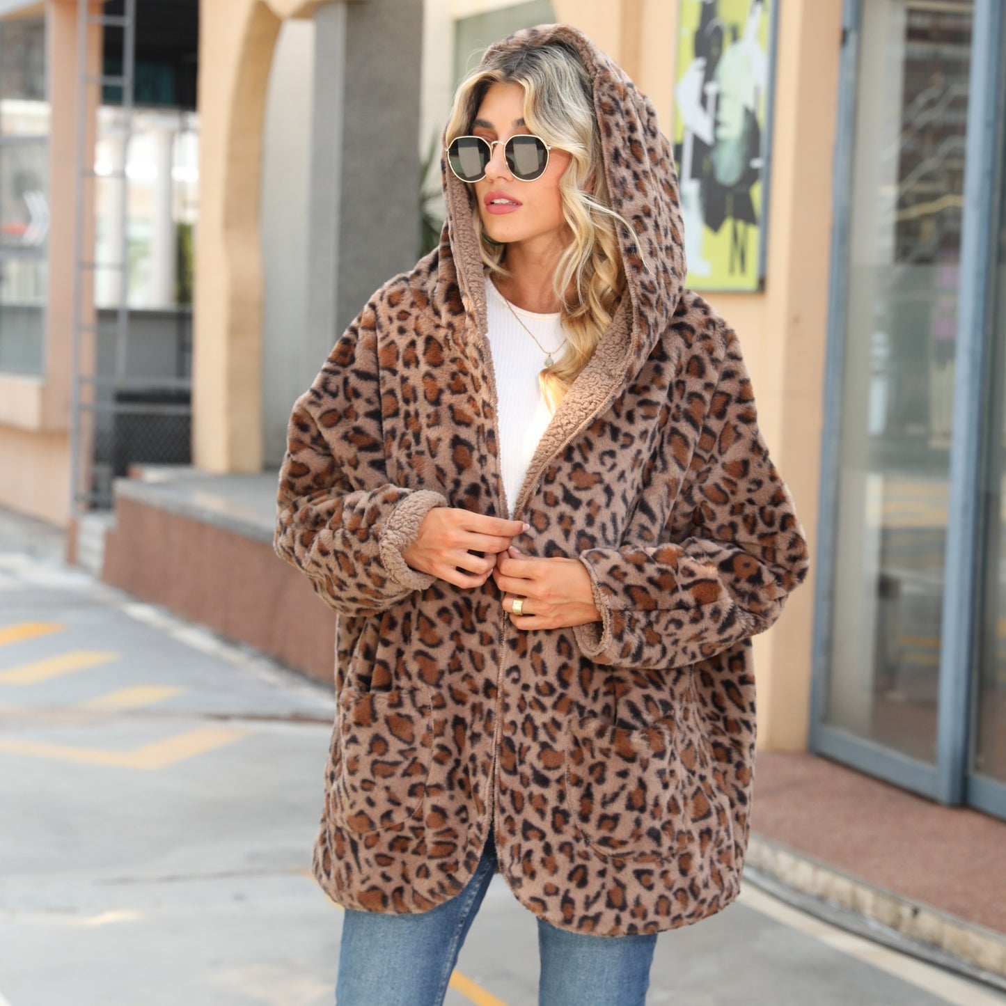 Casual Women Autumn Clothing Hooded Loose Long Sleeves Leopard Print Mid Length Pointed Bubble Velvet Outerwear