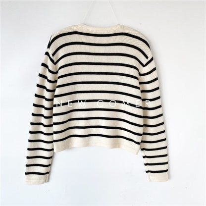 Carrie Vintage Striped Women Sweater