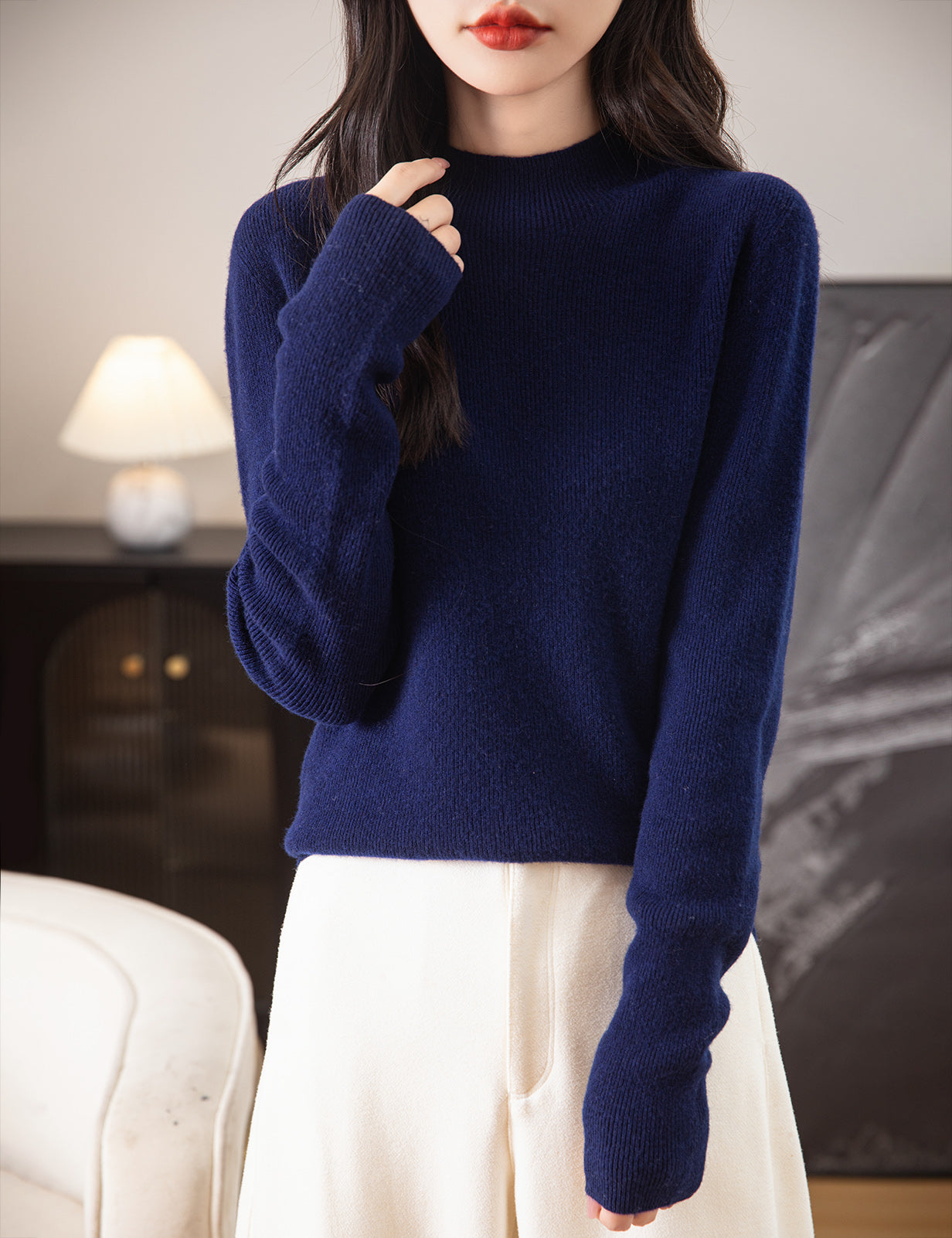 Victoria Woman Long Sleeve Knitted Sweater