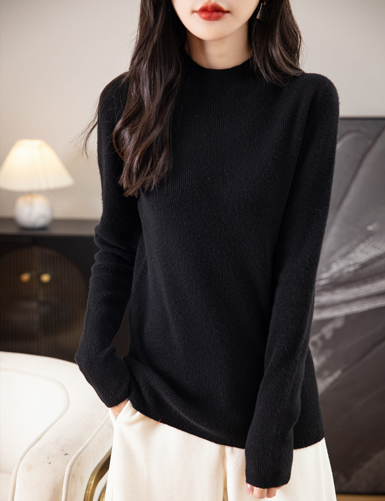 Victoria Woman Long Sleeve Knitted Sweater