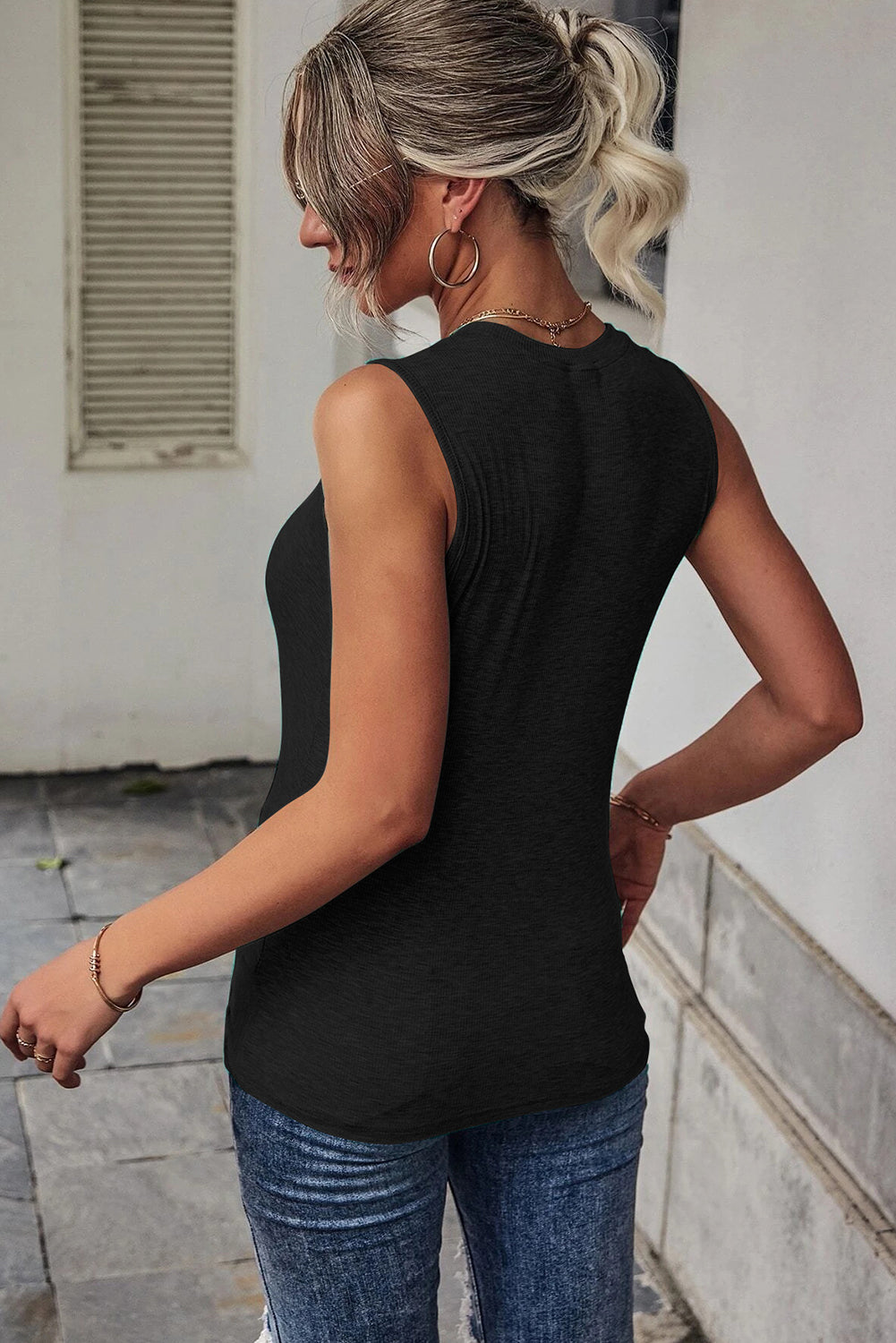 Green Ribbed Knit Cut Out Twist Front Crew Neck Tank Top