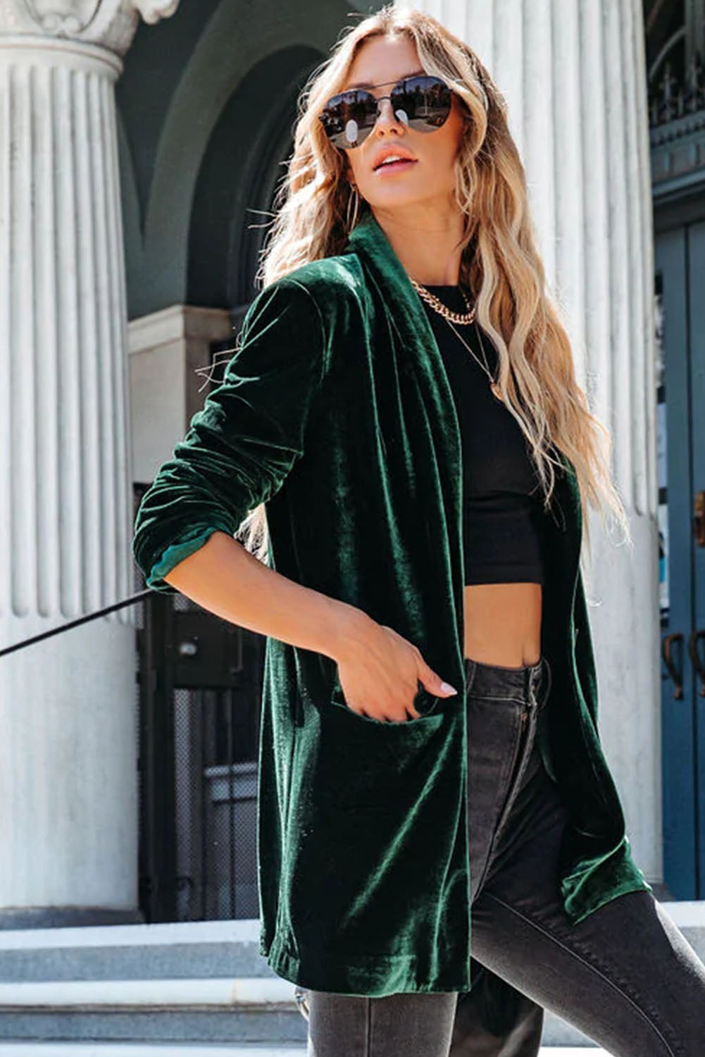 Green Lapel Collar Velvet Blazer with Flap Pockets