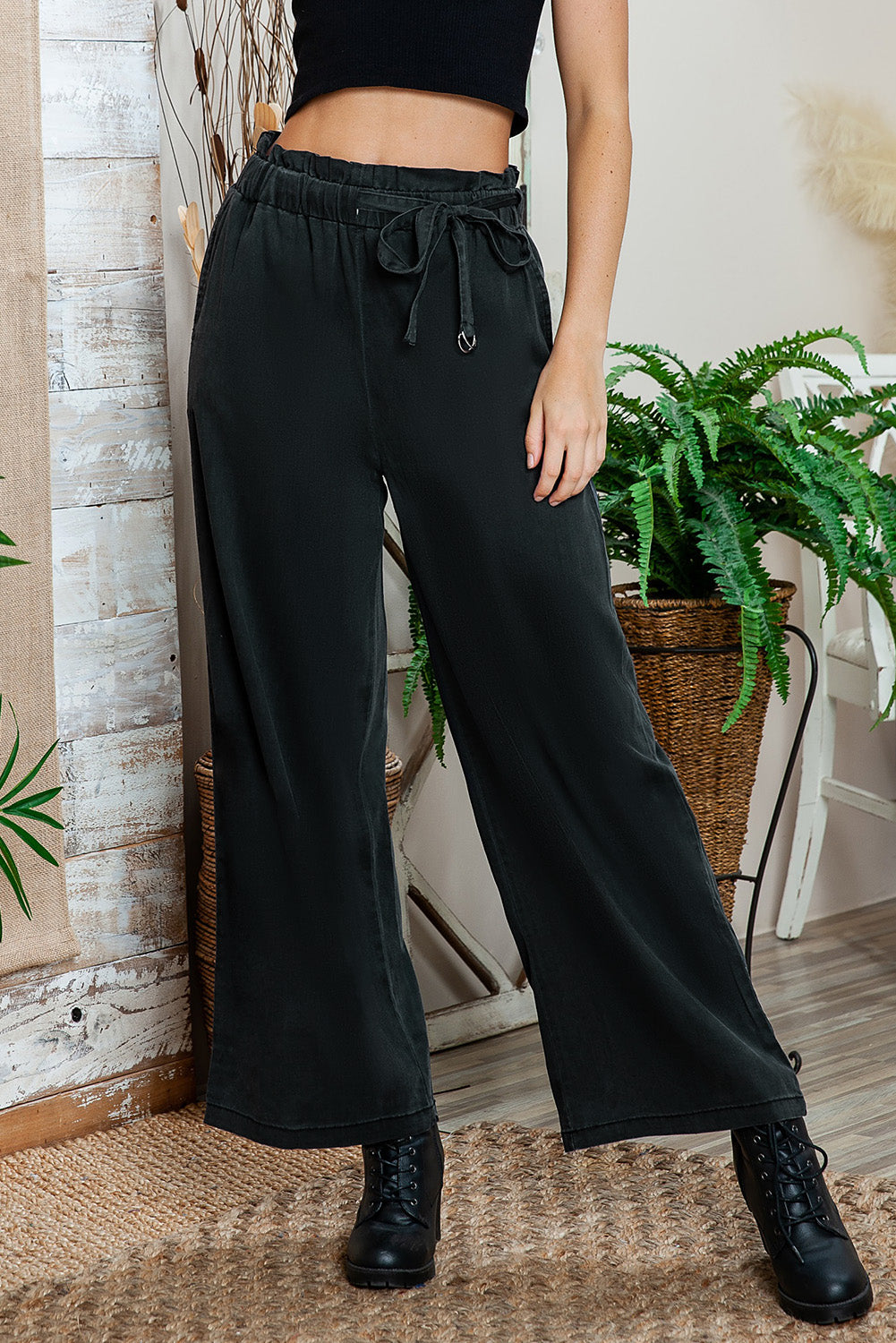 Black Elastic High Waisted Wide Leg Pants with Pockets