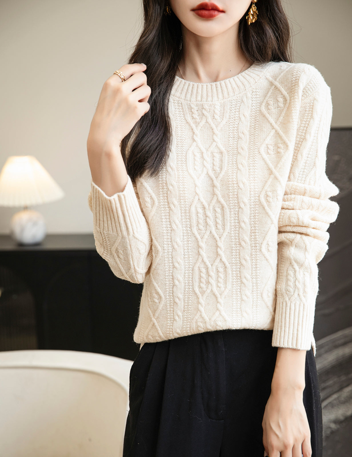 Candice Woman Vintage Soft Long Sleeve Knitted Sweater