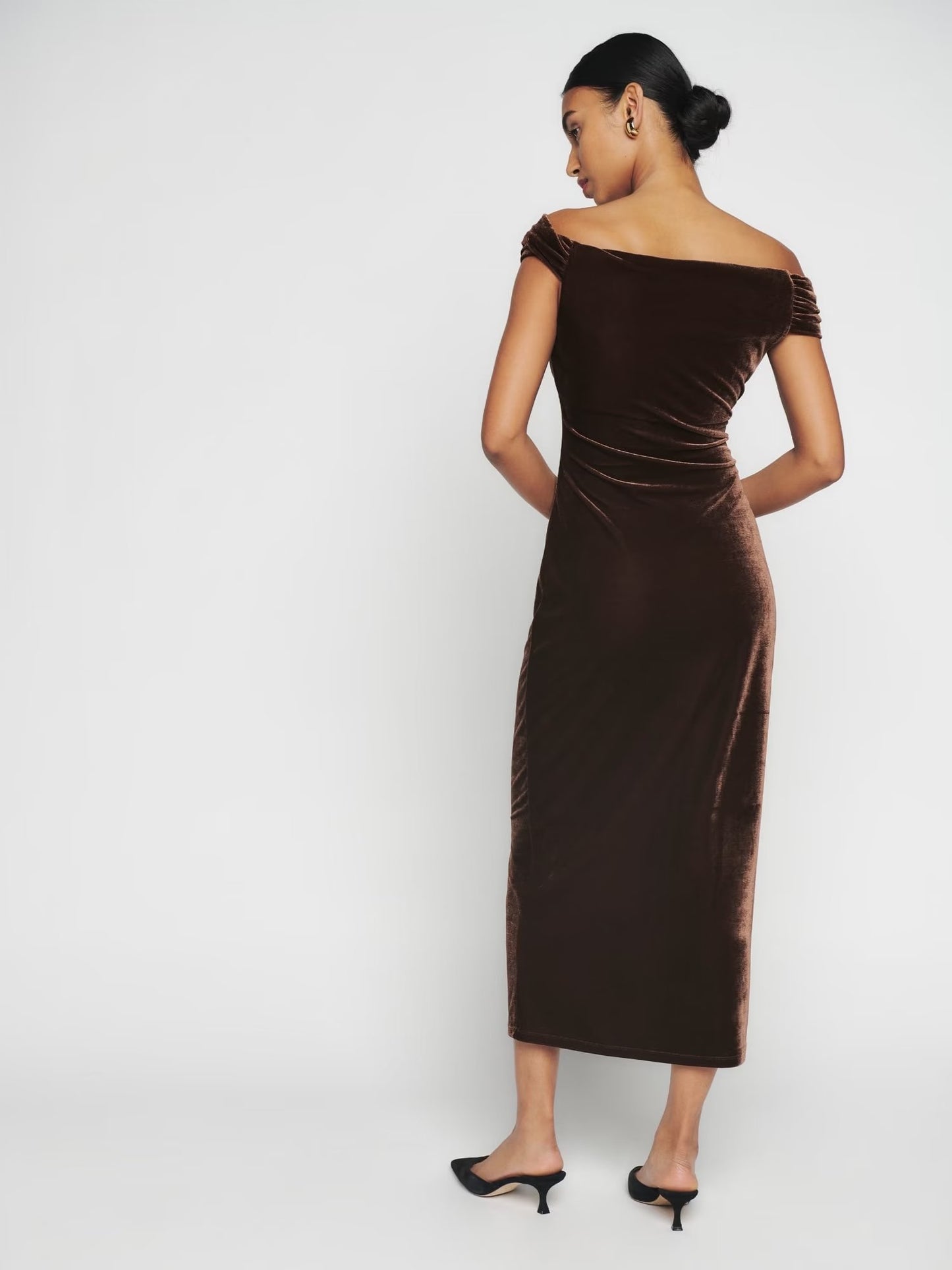 Winter Elegant off Neck Velvet High Waist Midi Dress for Women