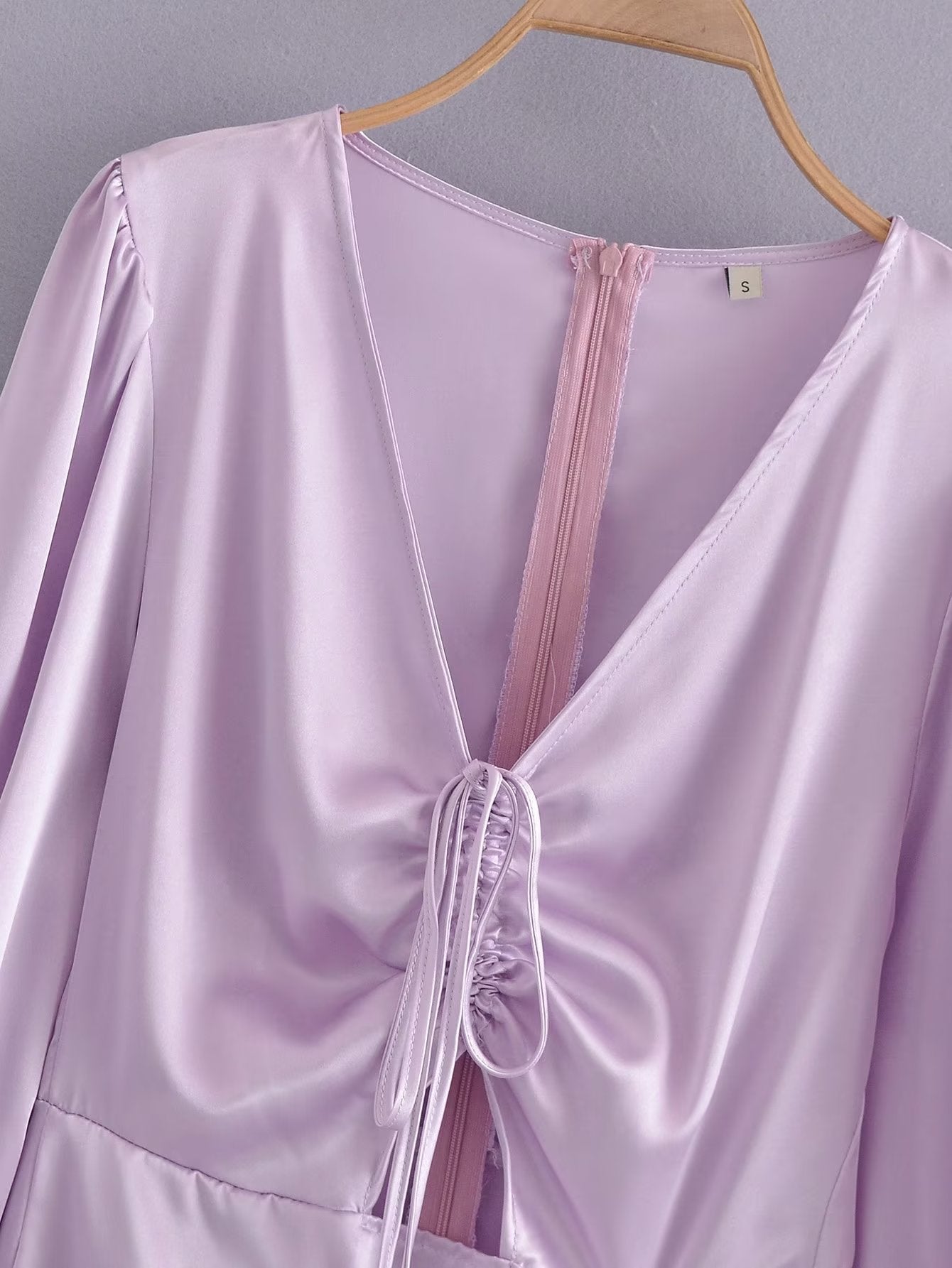 Autumn Winter Pink Long Sleeve Pleating Satin Dress Women Casual Dress Loose