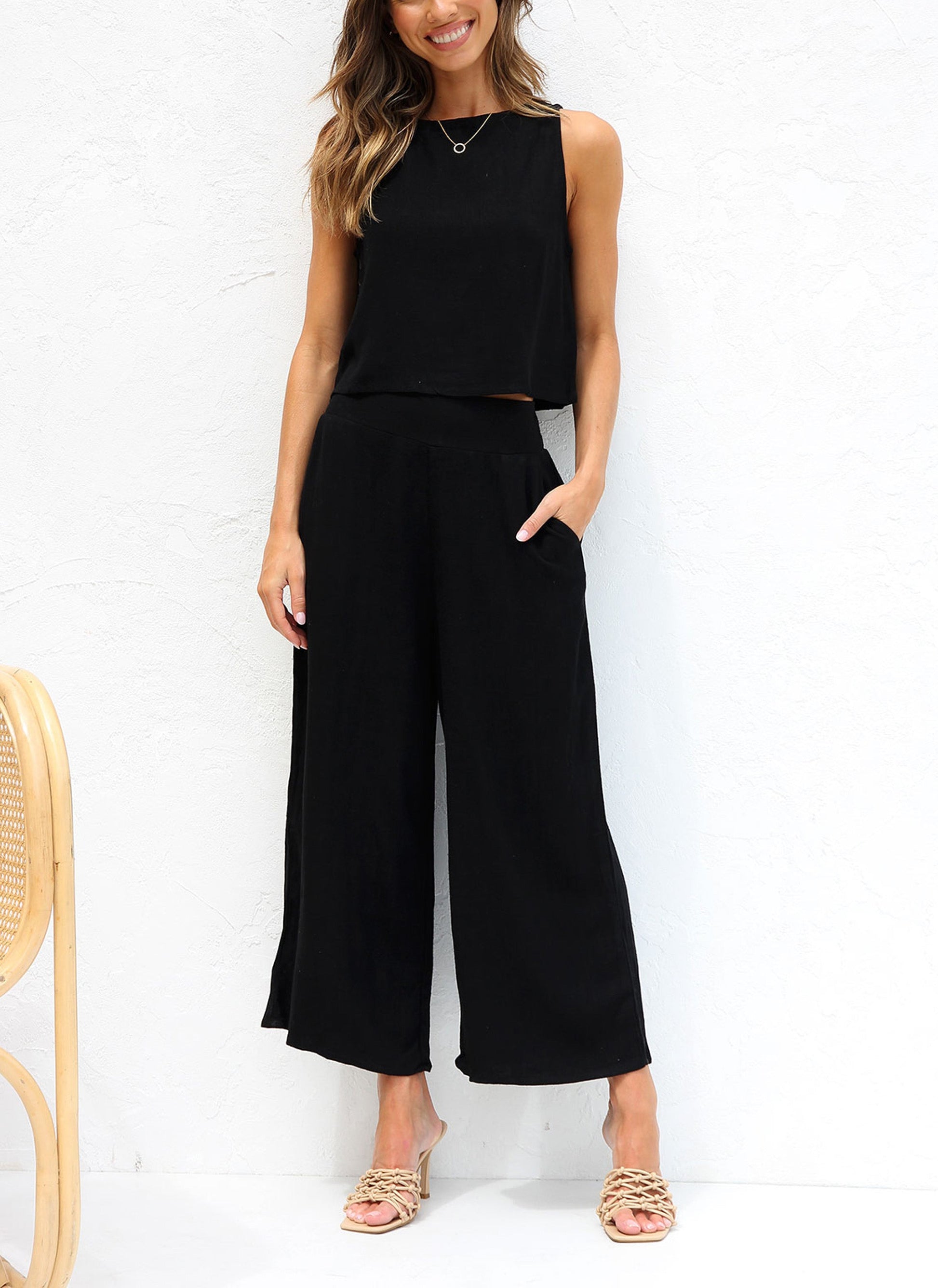 Ladies Cotton Linen Casual Sleeveless Buckle Vest Cropped Double Pocket Wide Leg Pants Set