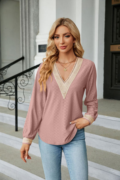 Autumn Winter Lace V-neck Patchwork Loose Long-Sleeved T-shirt Top Women Clothing