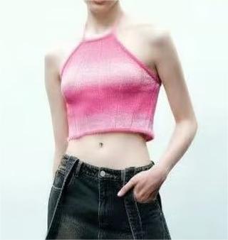 French Tether Neck Pink Gradient Knit Top