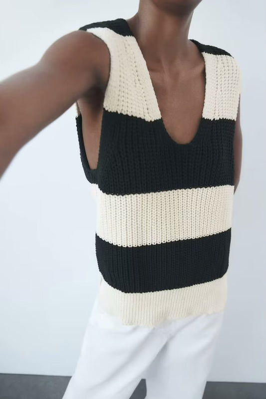 Summer V Neck Contrast Color Wide Stripe Stitching Sleeveless Knitted Slit Vest Women