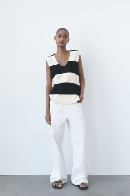 Summer V Neck Contrast Color Wide Stripe Stitching Sleeveless Knitted Slit Vest Women