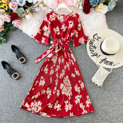 Pleated Dress Short Sleeve Summer New Retro Elegant Chiffon Printed V-neck Bell Sleeve Waist-Tight Slimming Maxi Dress