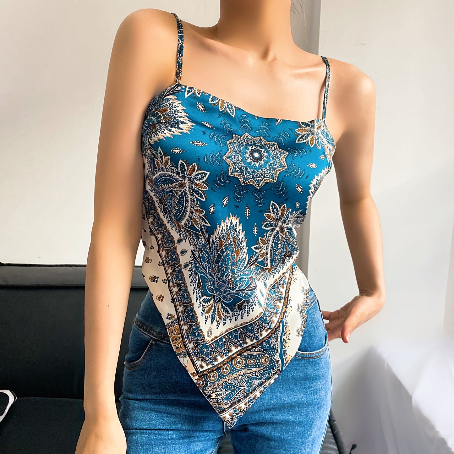 Summer Elegant Backless Printed Back Knotted off-Shoulder Slim Top Sling Bandana