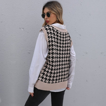 Early Autumn Women Wear Mid Length Houndstooth Sweater Vest for Women
