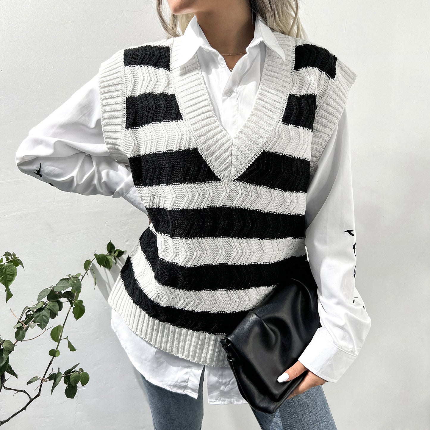 Autumn Winter Knitted Vest Black White Contrast Color V neck Striped Sweater Vest