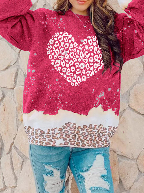Women's knitted heart-shaped leopard print design pullover sweater
