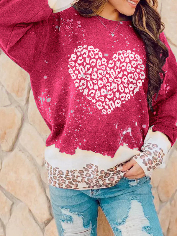 Women's knitted heart-shaped leopard print design pullover sweater