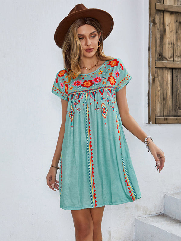 Woman knitted round neck casual holiday short -sleeved dress