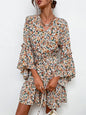 V-neck printed long-sleeved early autumn dress