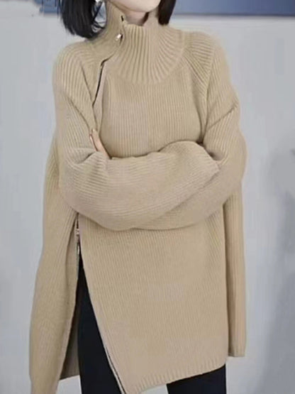 Women's turtleneck sweater with side zipper design